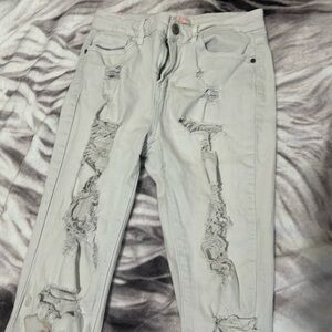 White jeans high rise